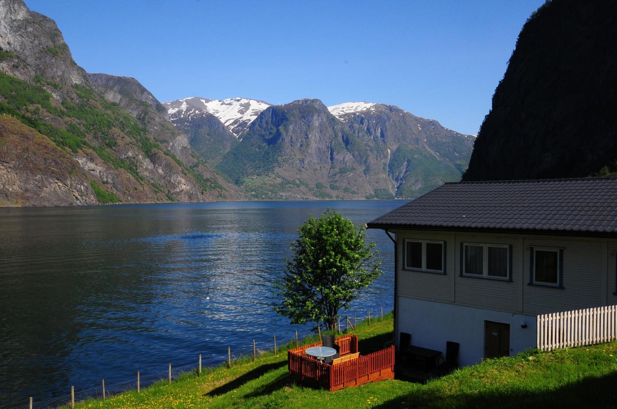 Visit Undredal Hotel ภายนอก รูปภาพ