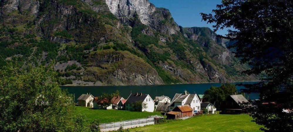 Visit Undredal Hotel ภายนอก รูปภาพ