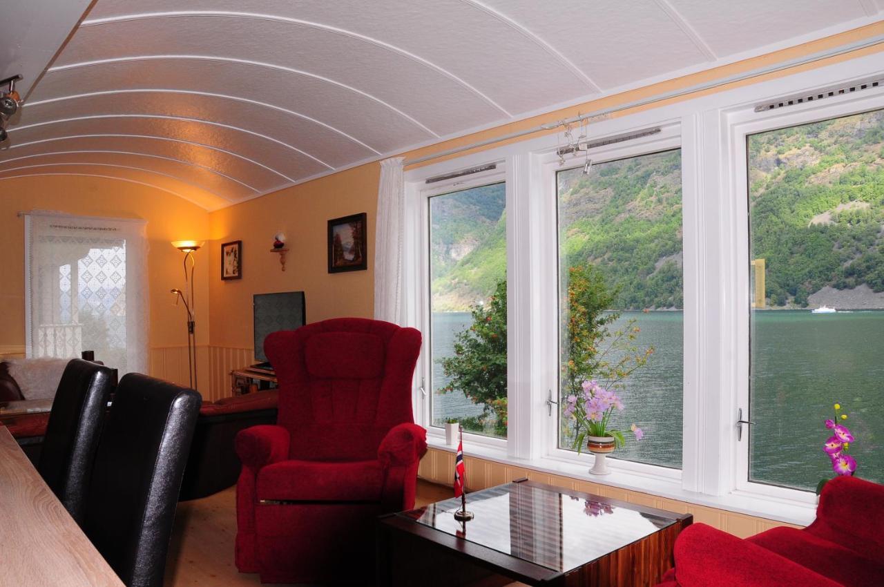 Visit Undredal Hotel ภายนอก รูปภาพ