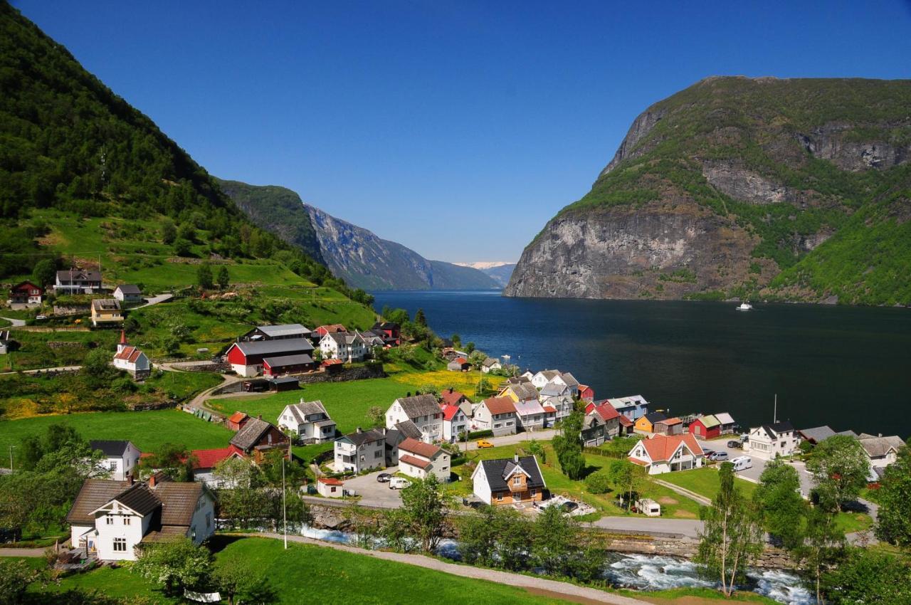Visit Undredal Hotel ภายนอก รูปภาพ