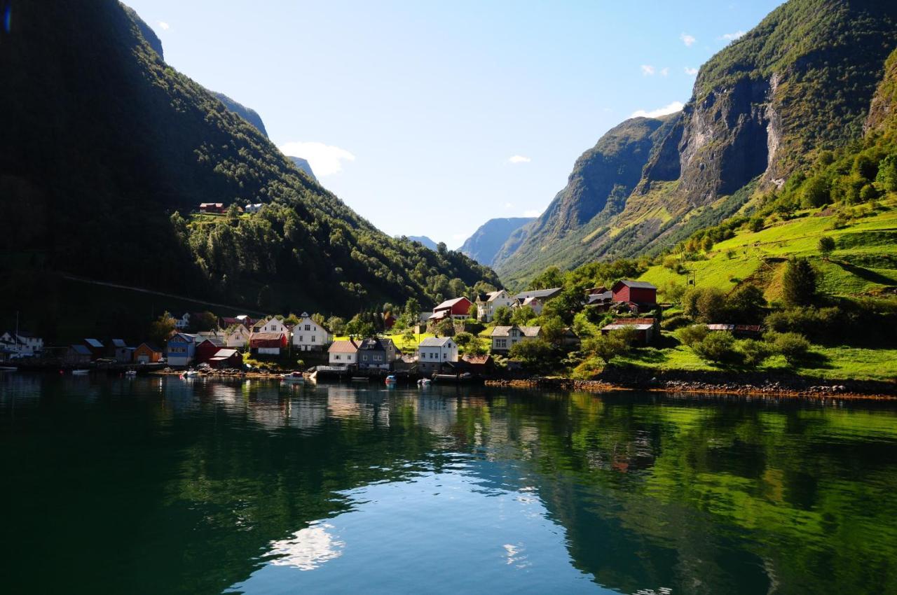Visit Undredal Hotel ภายนอก รูปภาพ